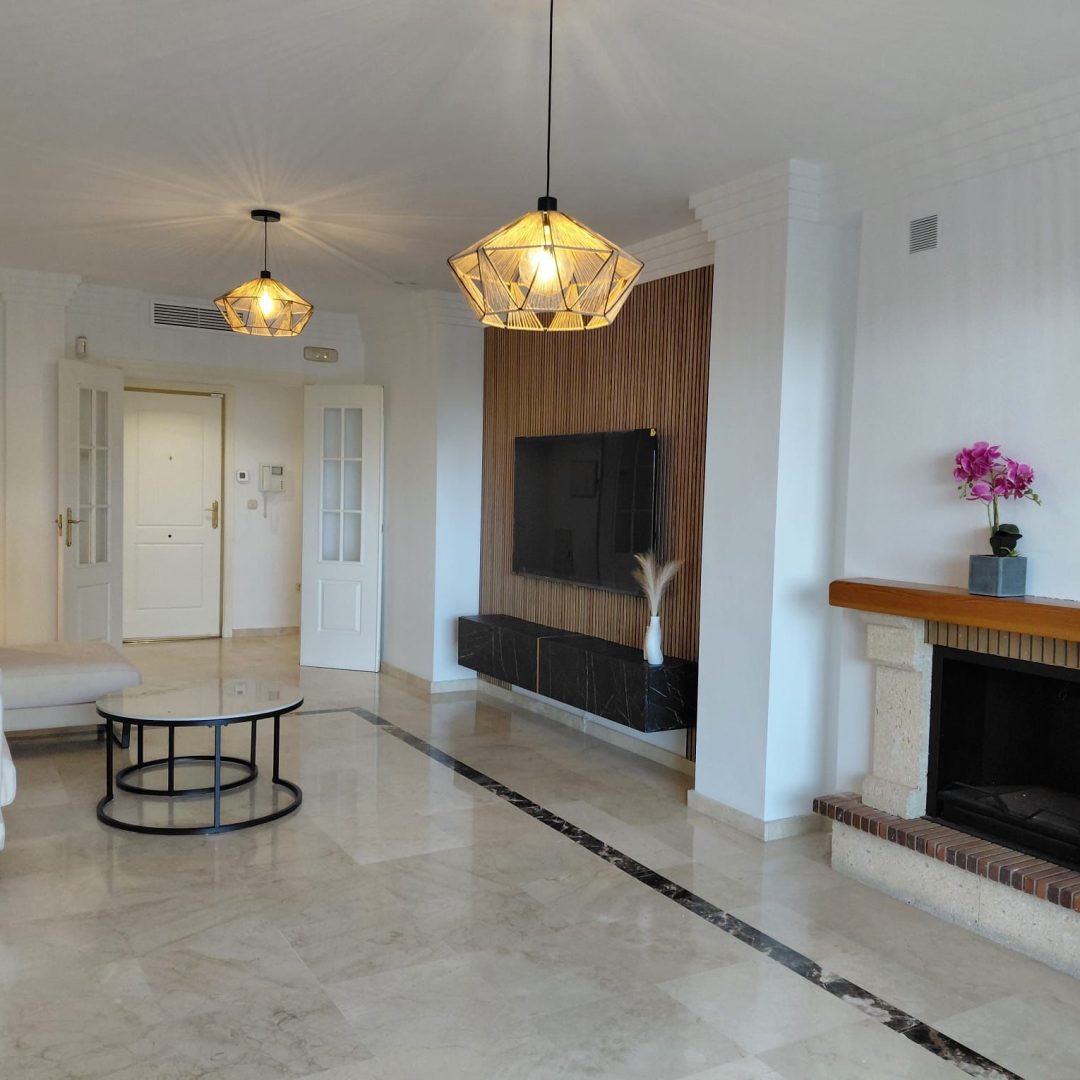 apartamento en venta Marbella Rio Real salon