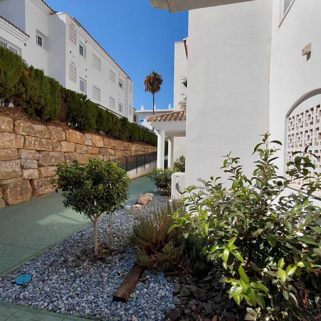 apartamento en venta Marbella Rio Real urbanizacion